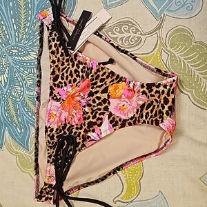 Victoria Secret Malibu Cheetah Side Tie Bikini Bottom and top
